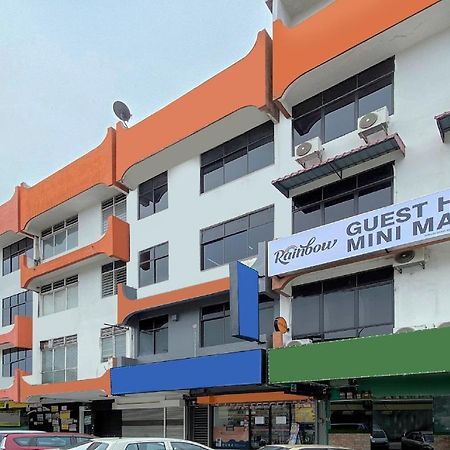 Spot On 90123 Rainbow Guest House George Town Exterior photo